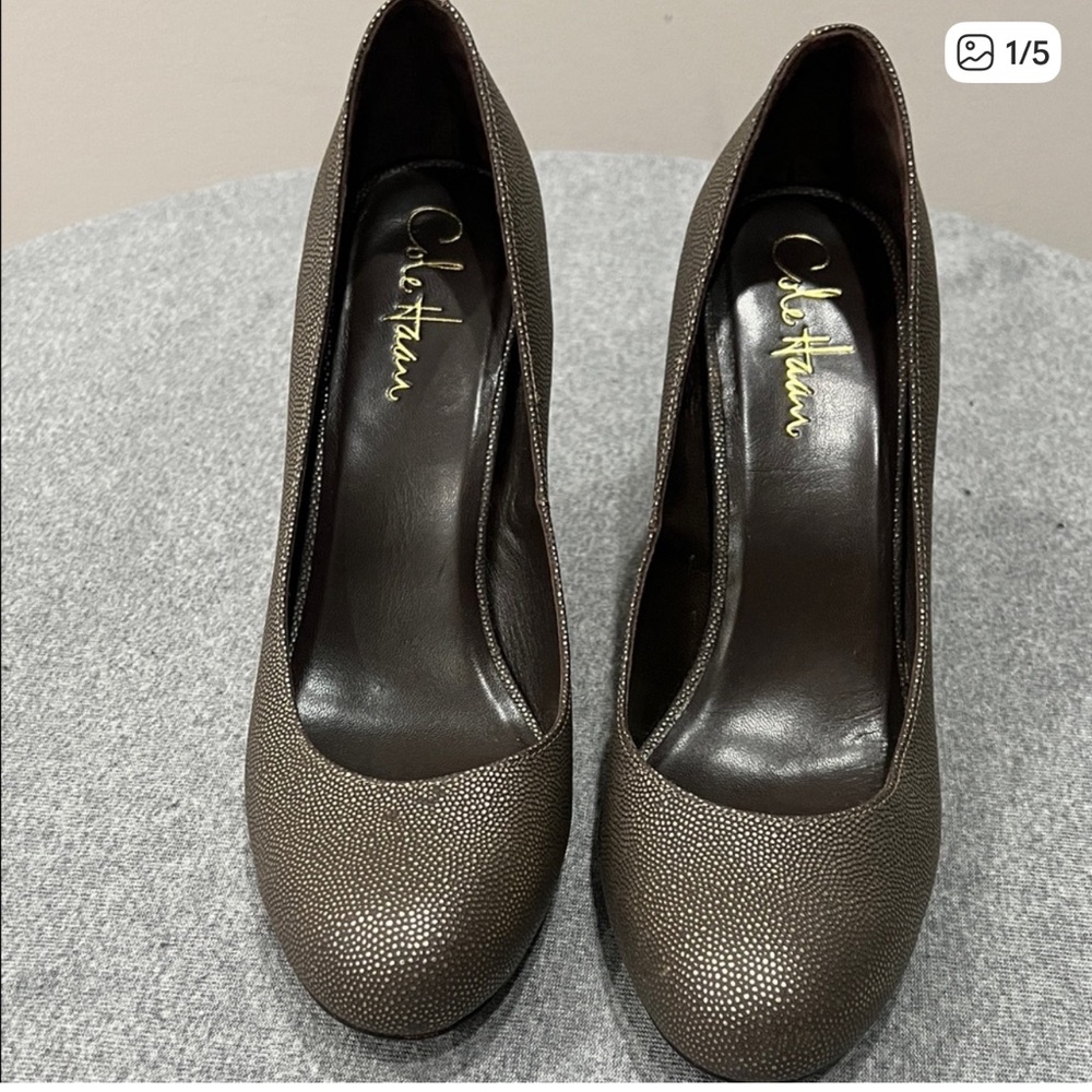 Cole Haan Nike Air‎ Technology Women's Shimmery Pebbled Heels, Size 7.5